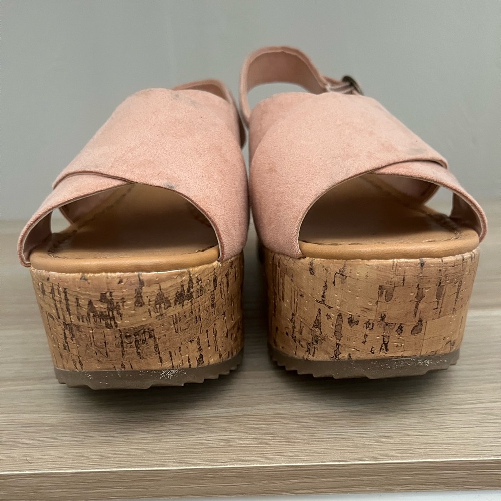 American Eagle Outfitters Pink Platform Sandals - Picture 3 of 5